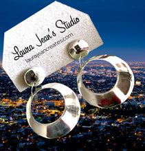 Load image into Gallery viewer, Beautiful Bold Classic Sterling Silver Stud Earrings
